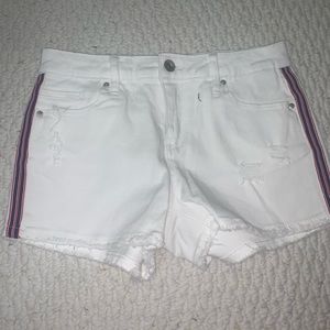 White jean shorts!